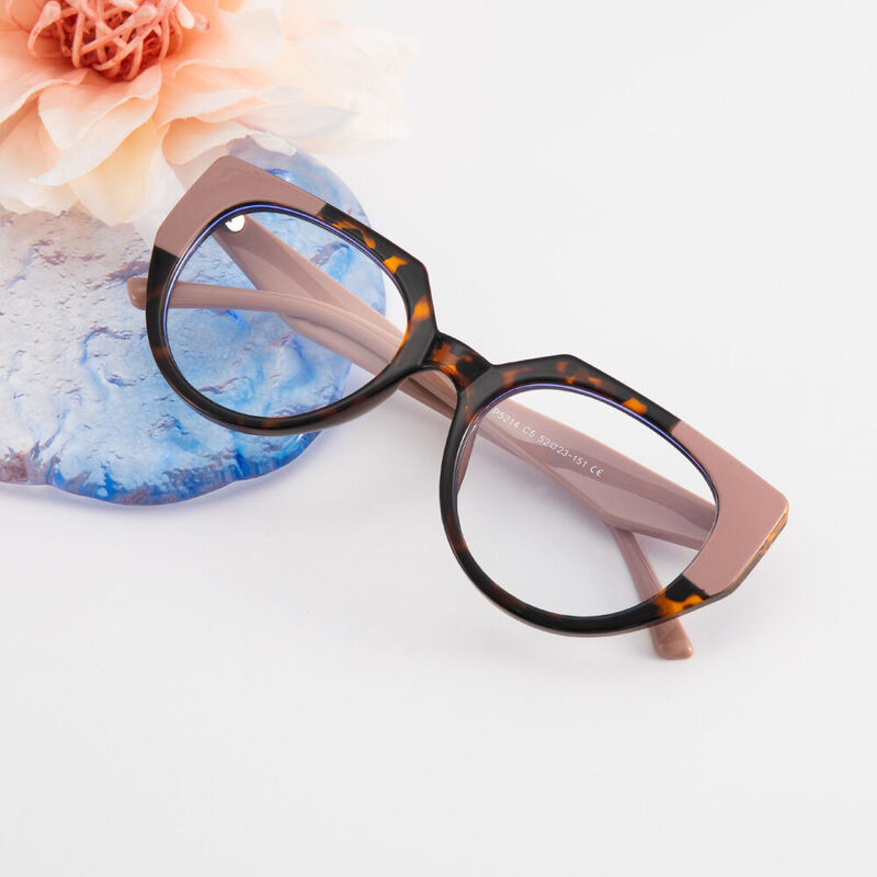Isaac Cat Eye Tortoise Glasses