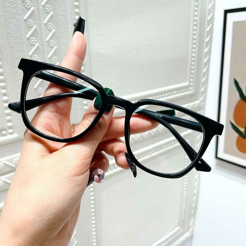 Bertha Square Black Glasses