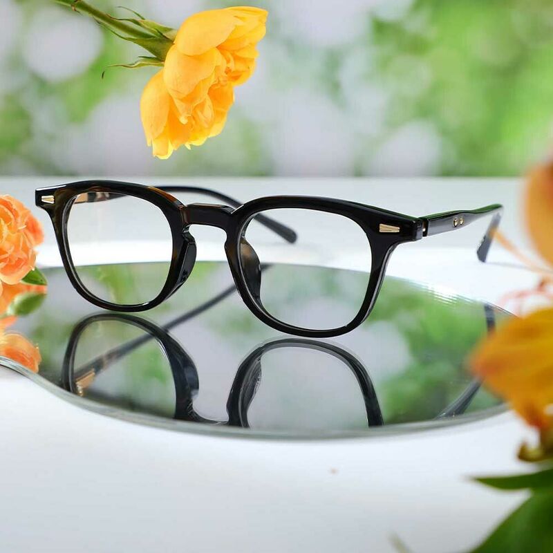 Kenneth Square Black Glasses