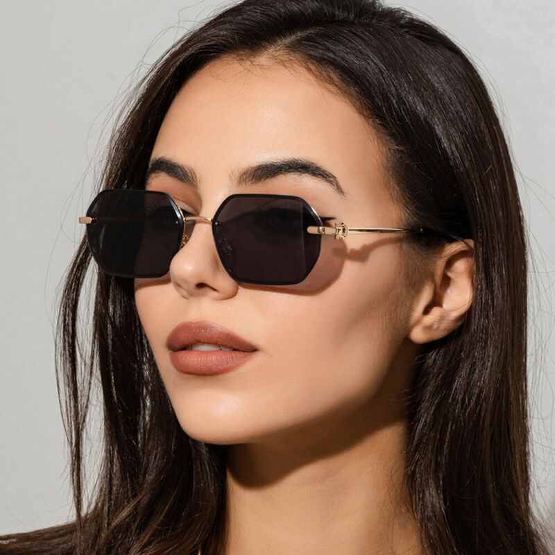 Cecily Geometric Black Sunglasses