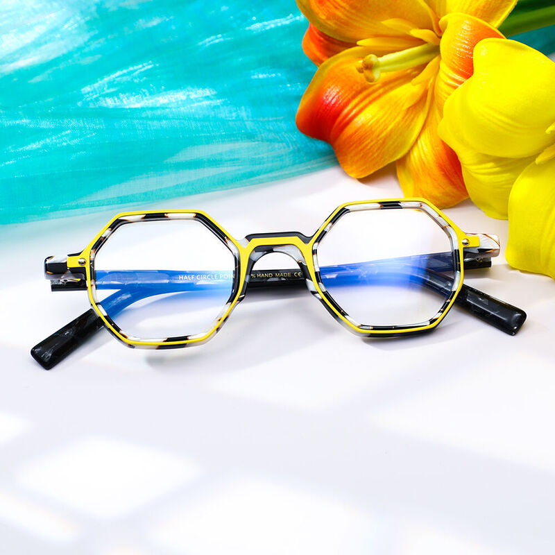 Quintin Geometric Yellow Glasses