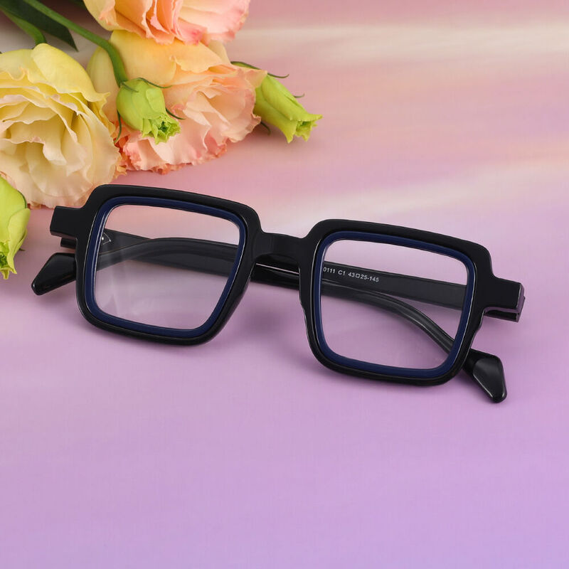 Tetteh Square Black Glasses