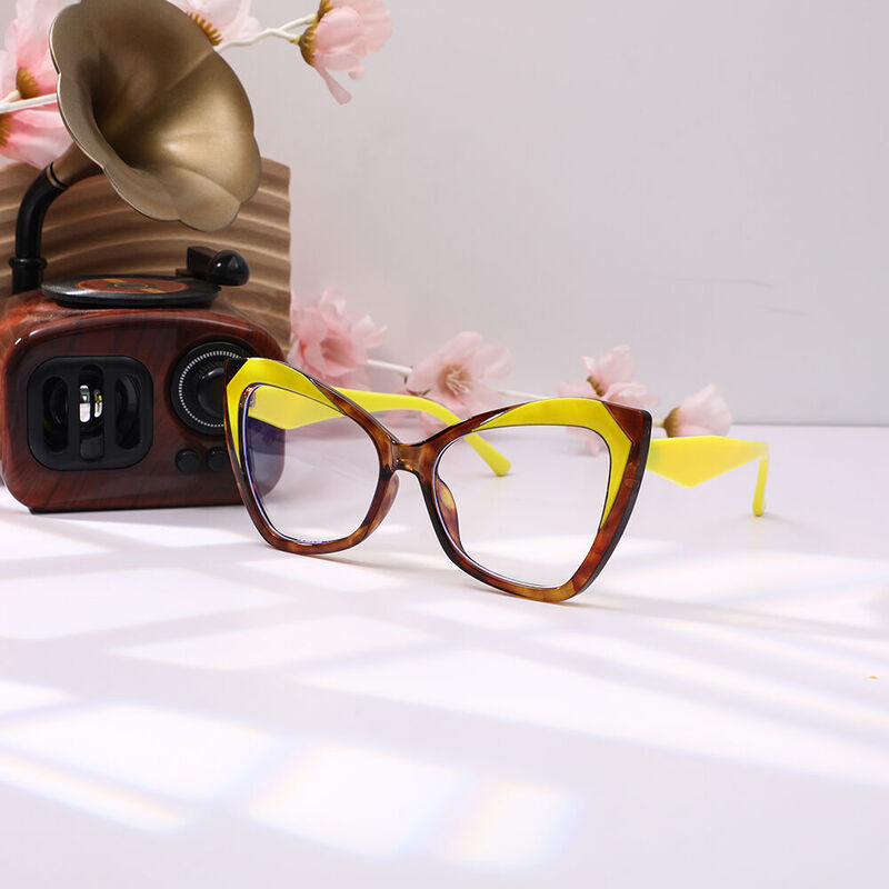 Levie Cat Eye Yellow Glasses