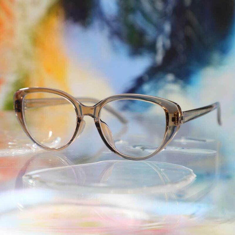 Audrey Cat Eye Champagne Glasses