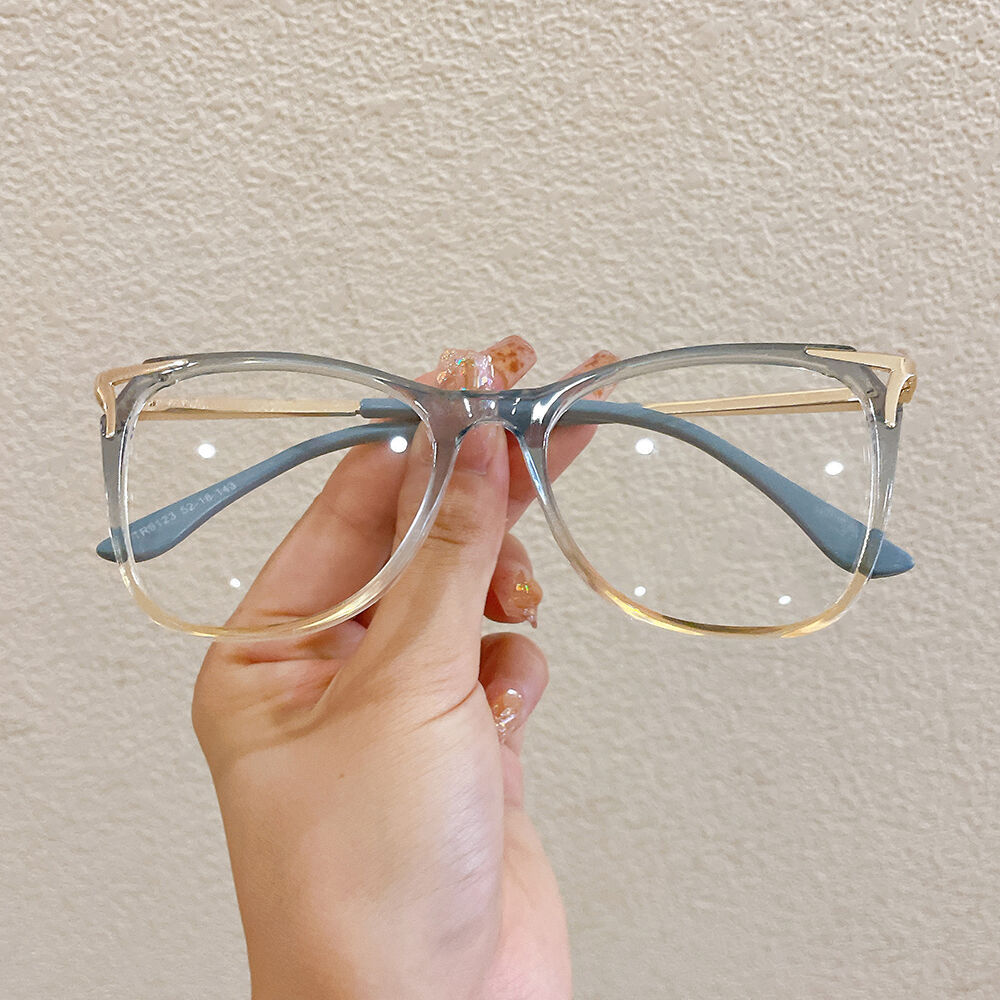 Jeromee Cat Eye Gray Glasses