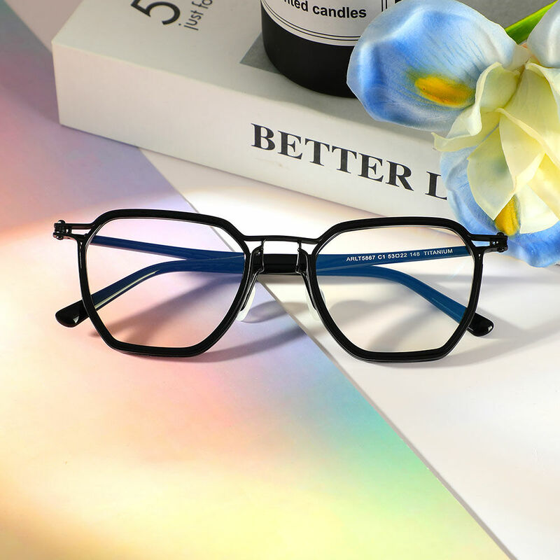 Elizabet Geometric Black Glasses
