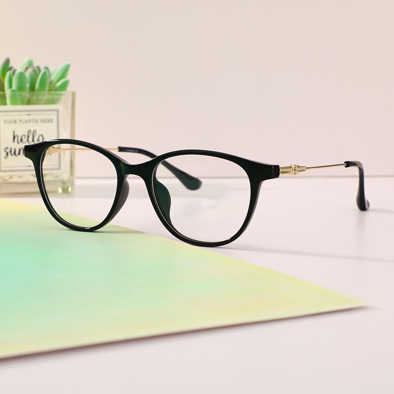 Chaucer Oval Black Glasses
