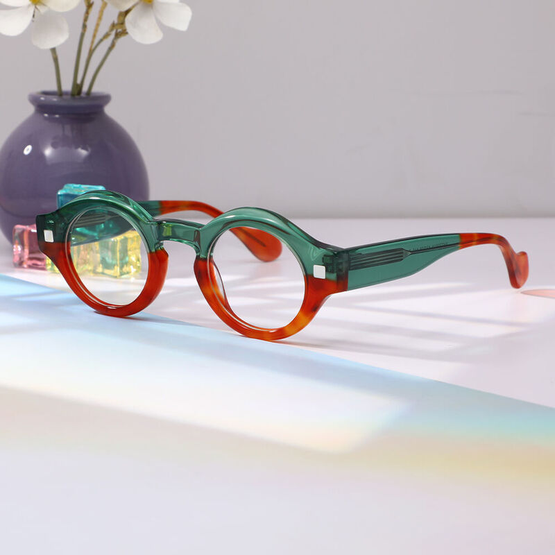 Beatr Round Green Glasses