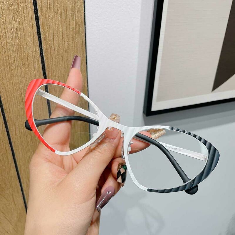 Washingto Cat Eye White Glasses