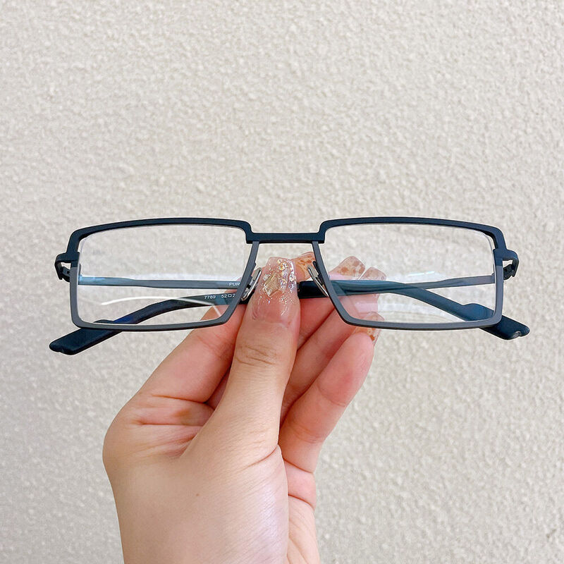 Gregar Rectangle Black Glasses