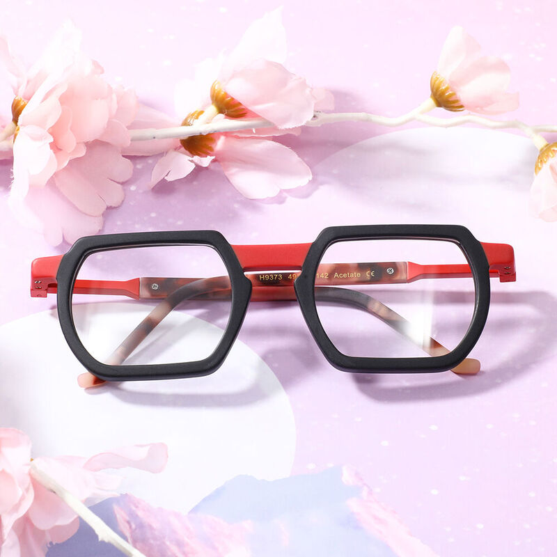 Margare Geometric Black Glasses