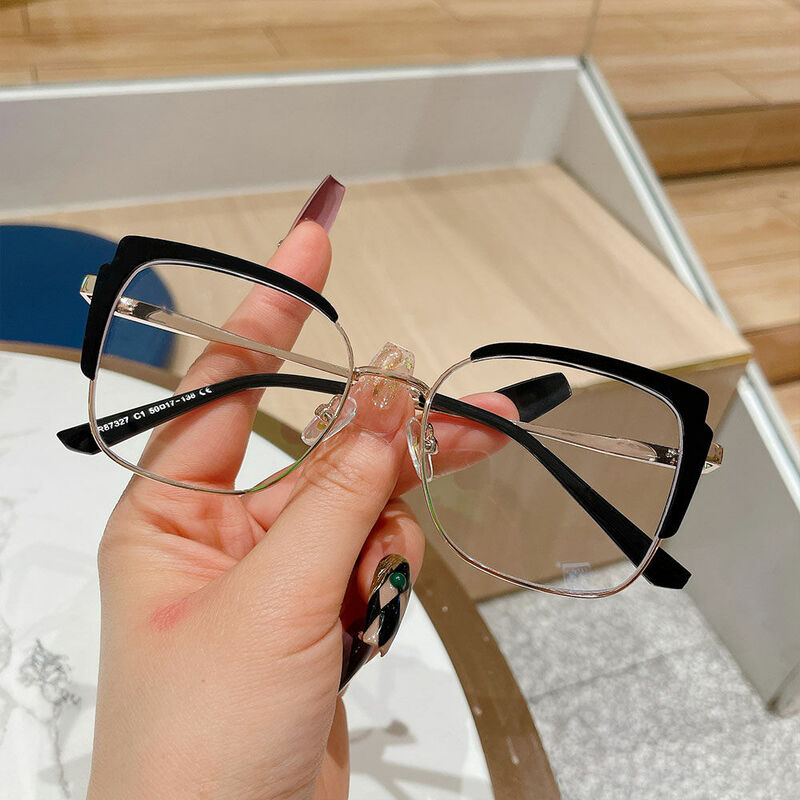 Beniene Cat Eye Black Glasses