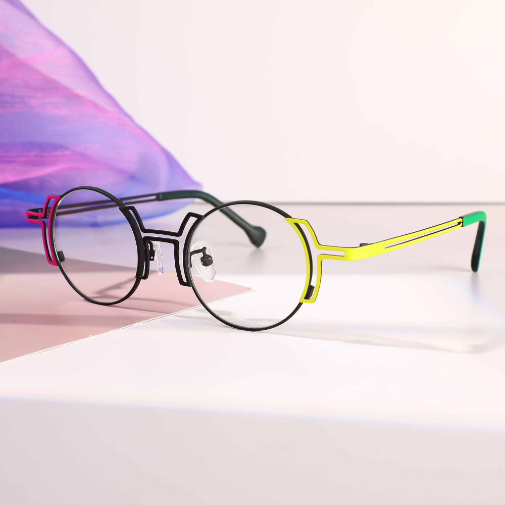 Kathleen Round Black Glasses