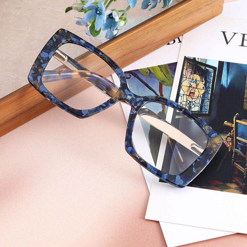 Vera Cat Eye Blue Glasses