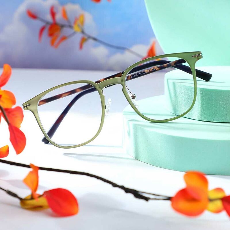 Mignon Square Green Glasses