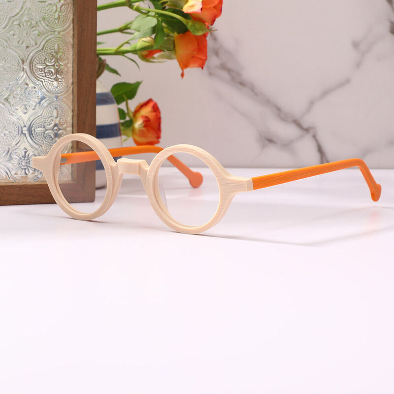 Quina Round Beige Glasses