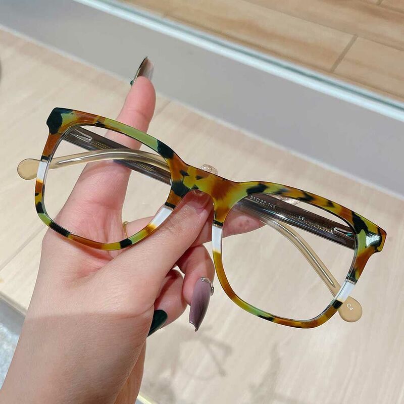 Lizzie Square Brown Glasses