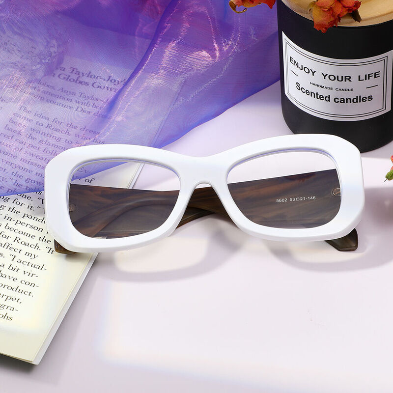 Elizabet Cat Eye White Glasses