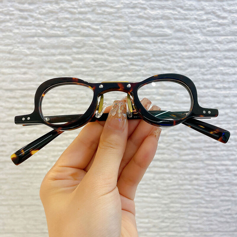 Rod Oval Tortoise Glasses