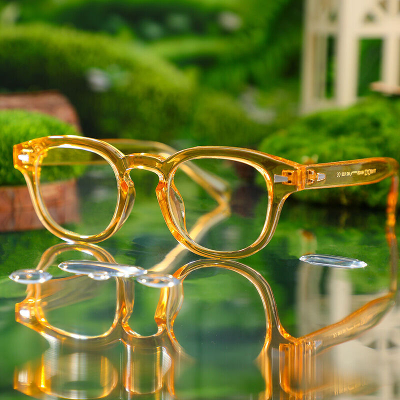 Lucien Square Yellow Glasses