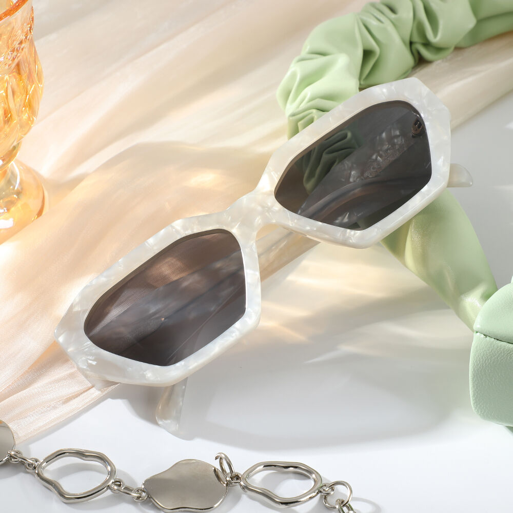 Lunettes de Soleil Brook Géométrie Beige