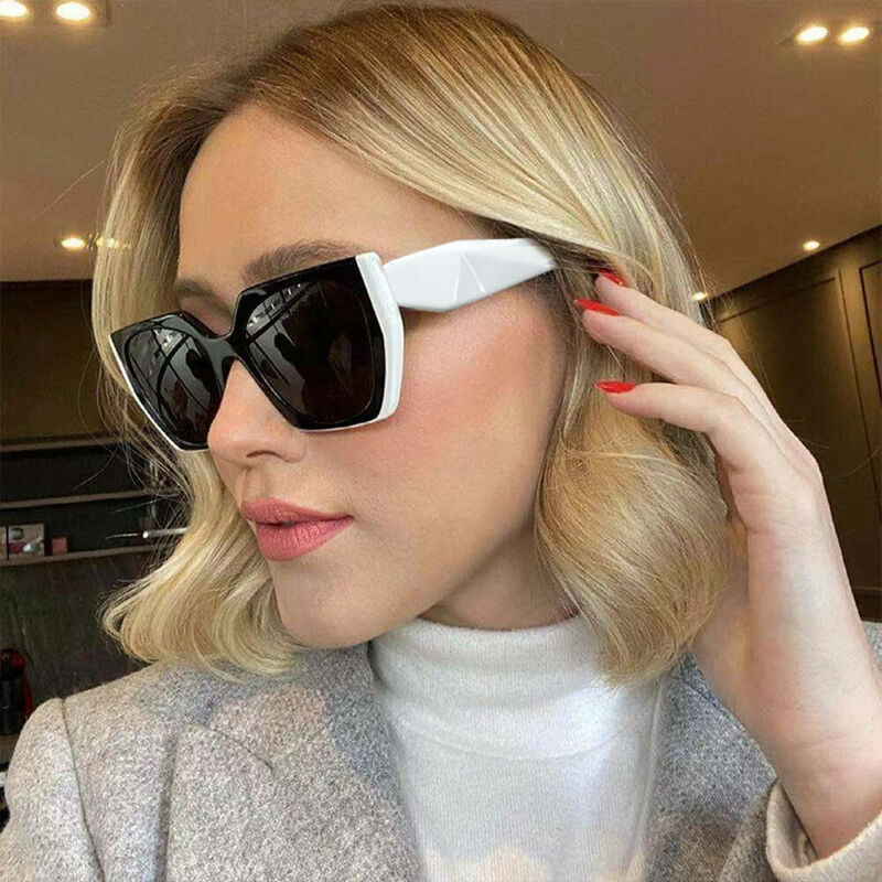 Silvia Square Black White Sunglasses