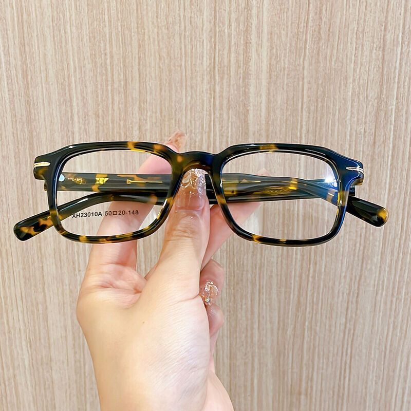Jeffer Square Tortoise Glasses