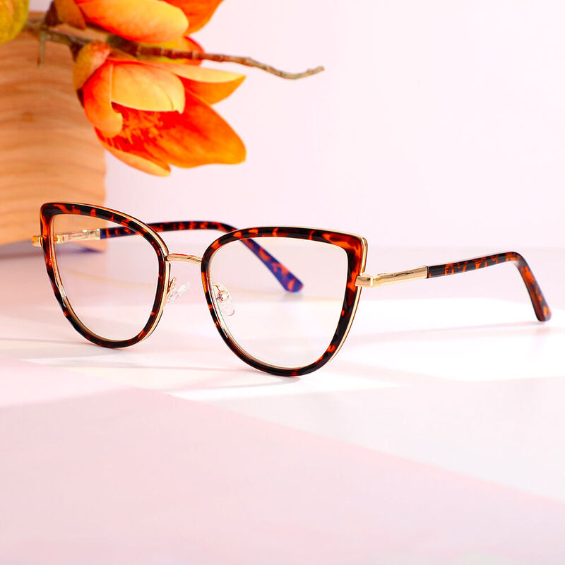 Heloise Cat Eye Tortoise Glasses
