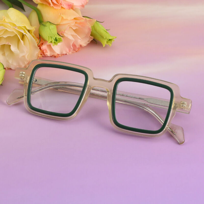 Tetteh Square Green Glasses