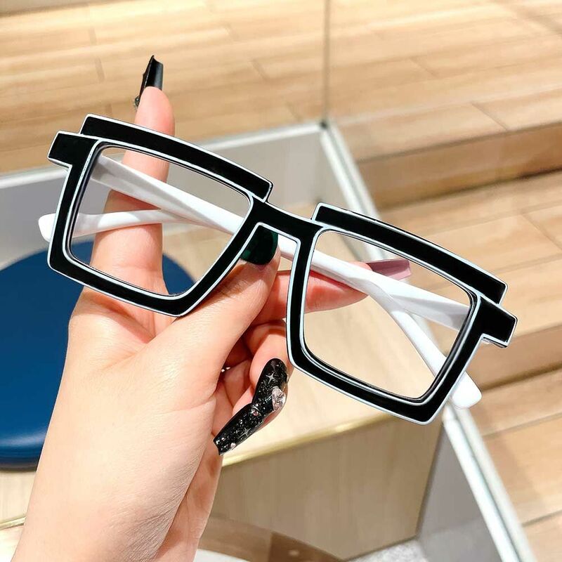 lossie Square Black Glasses