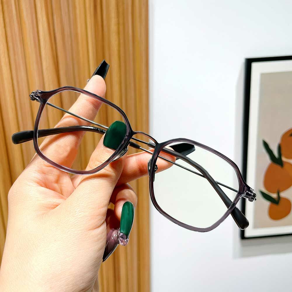 Elsie Geometric Gray Glasses