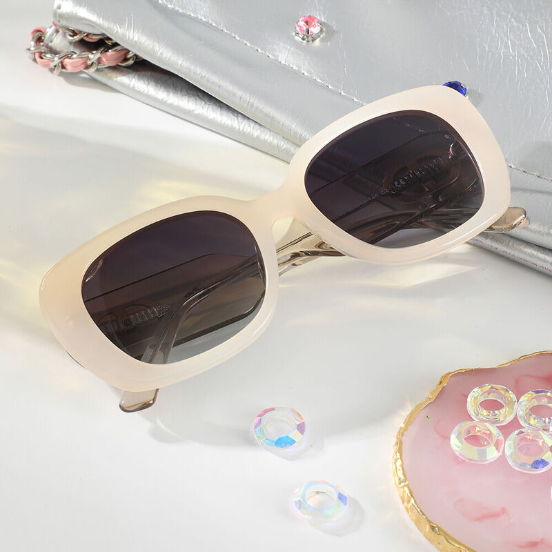 Bravo Cat Eye Pink Sunglasses