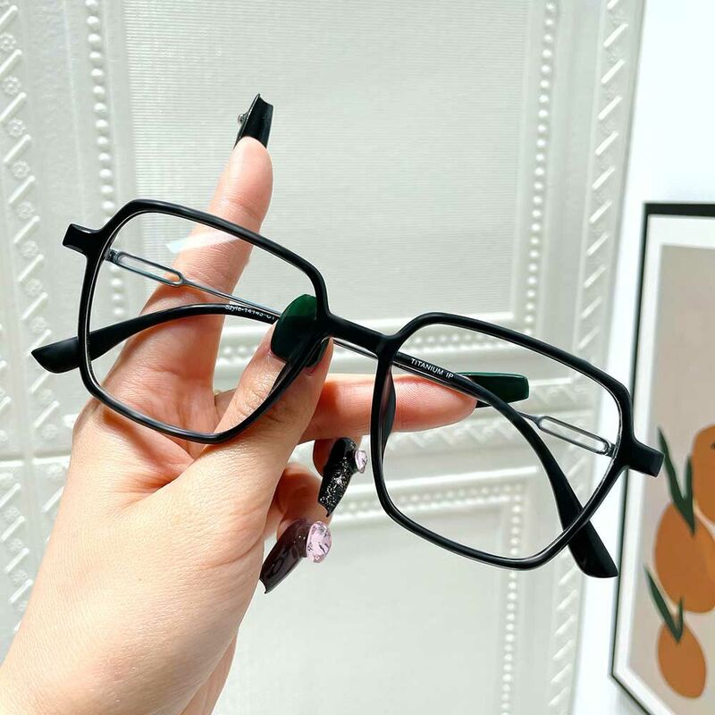 Sylvia Square Black Glasses
