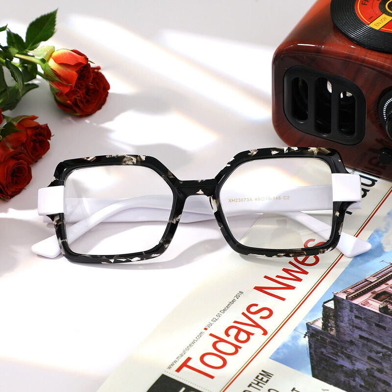 Washing Geometric Floral Glasses