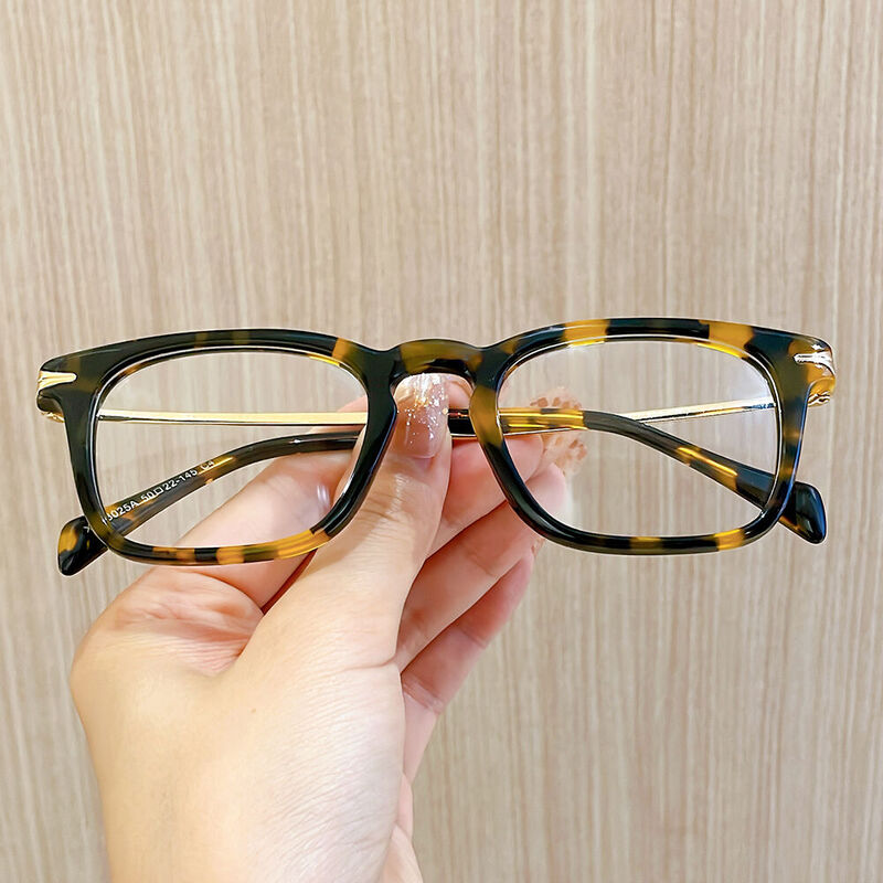 Dorothe Rechteckige Schildkröte Brille