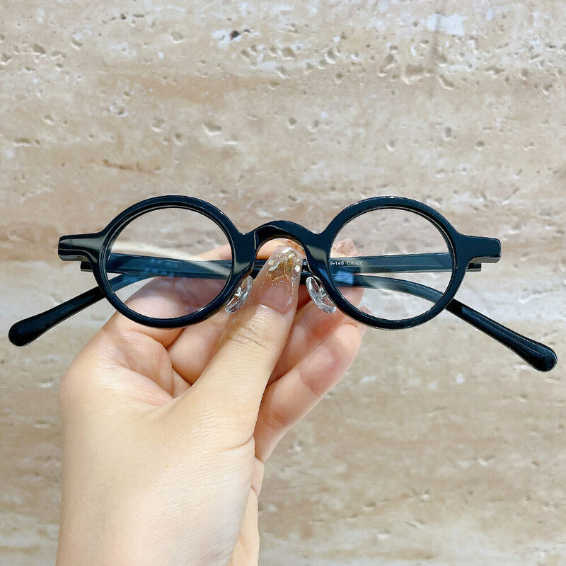 Aaro Round Black Glasses