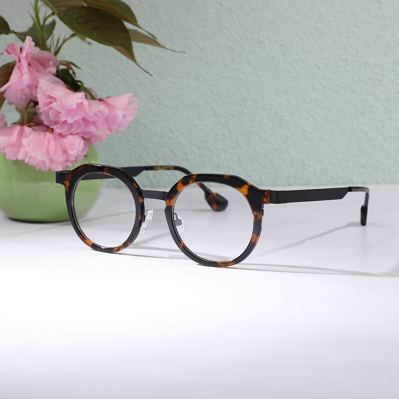 Kai Round Tortoise Glasses