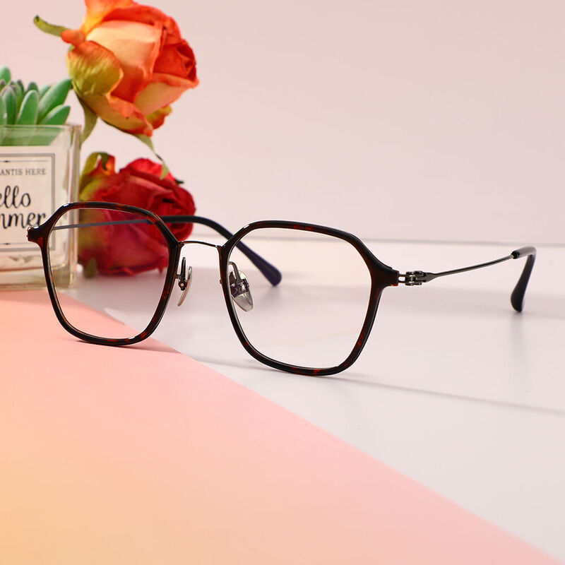 Elsie Geometric Tortoise Glasses