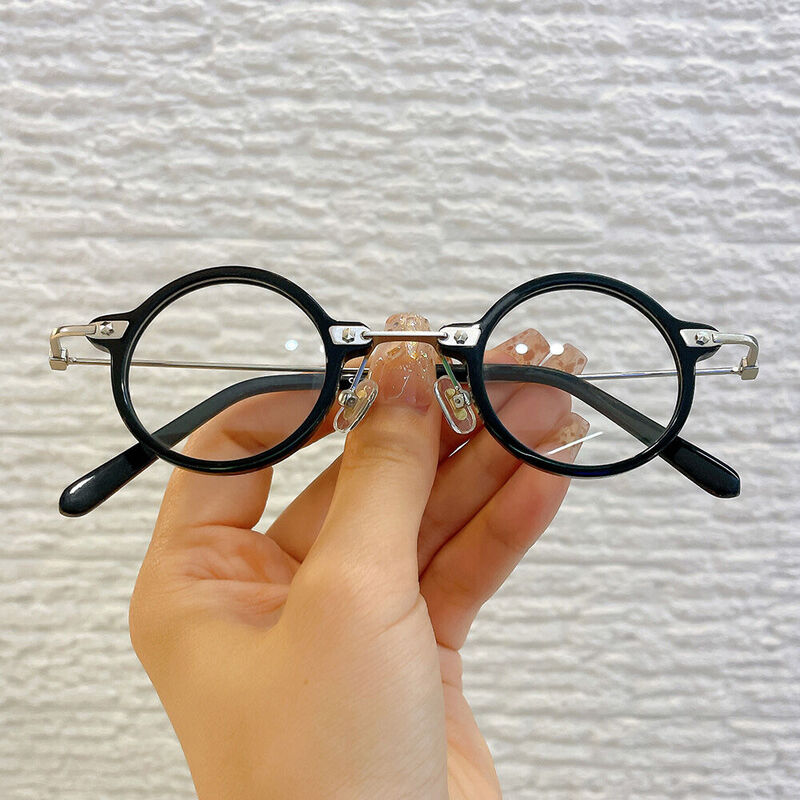 Clarep Round Black Glasses