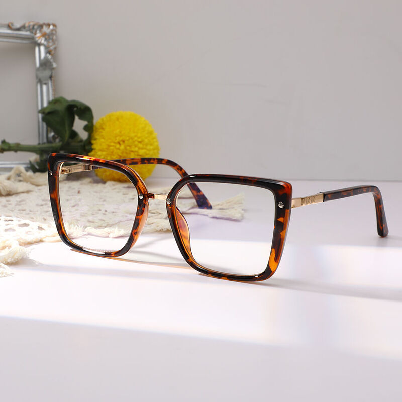 Walto Cat Eye Tortoise Glasses