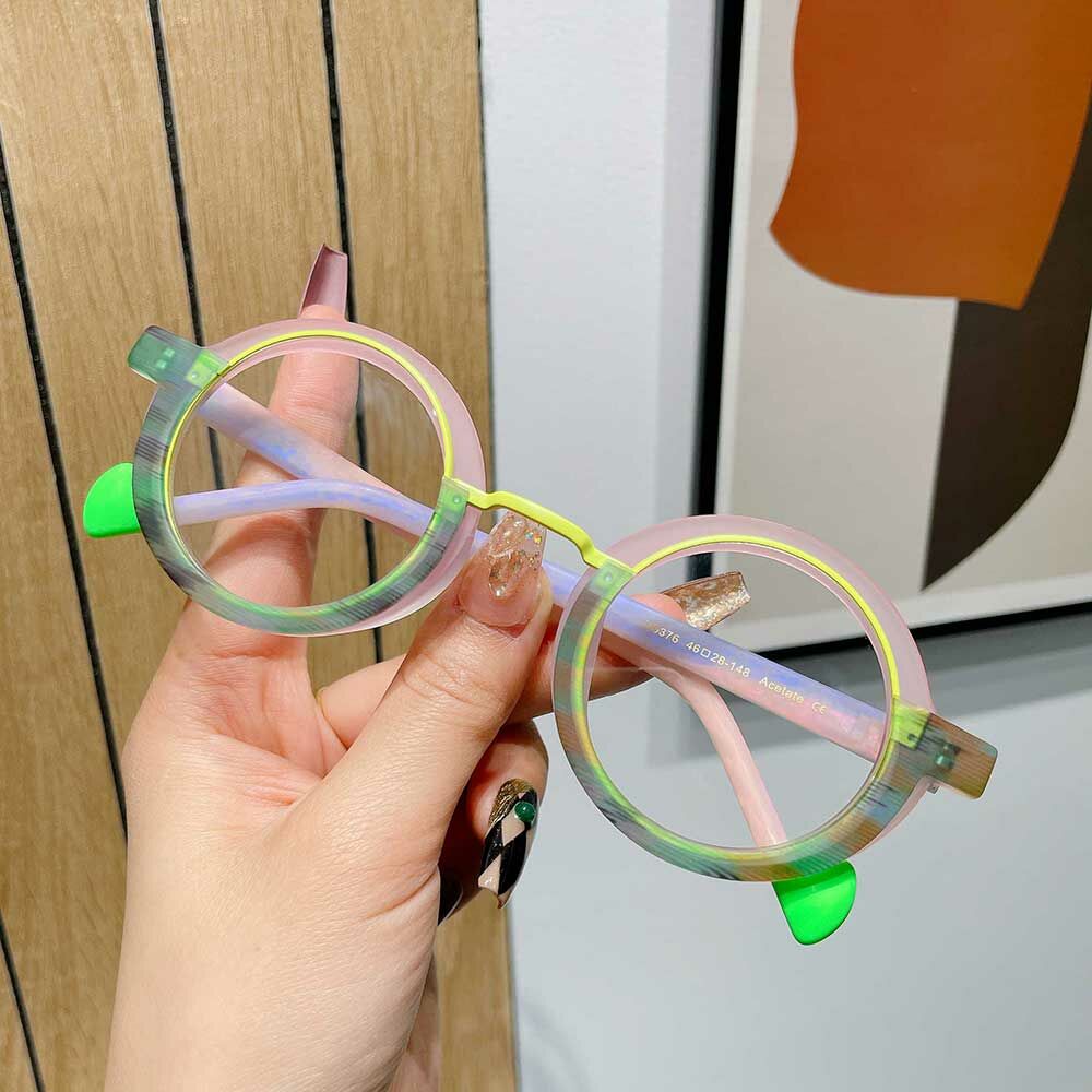 Eugen Runde Rosa Brille