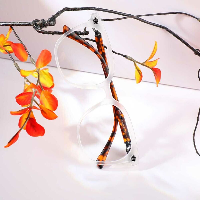 Ulysses Square Clear Glasses