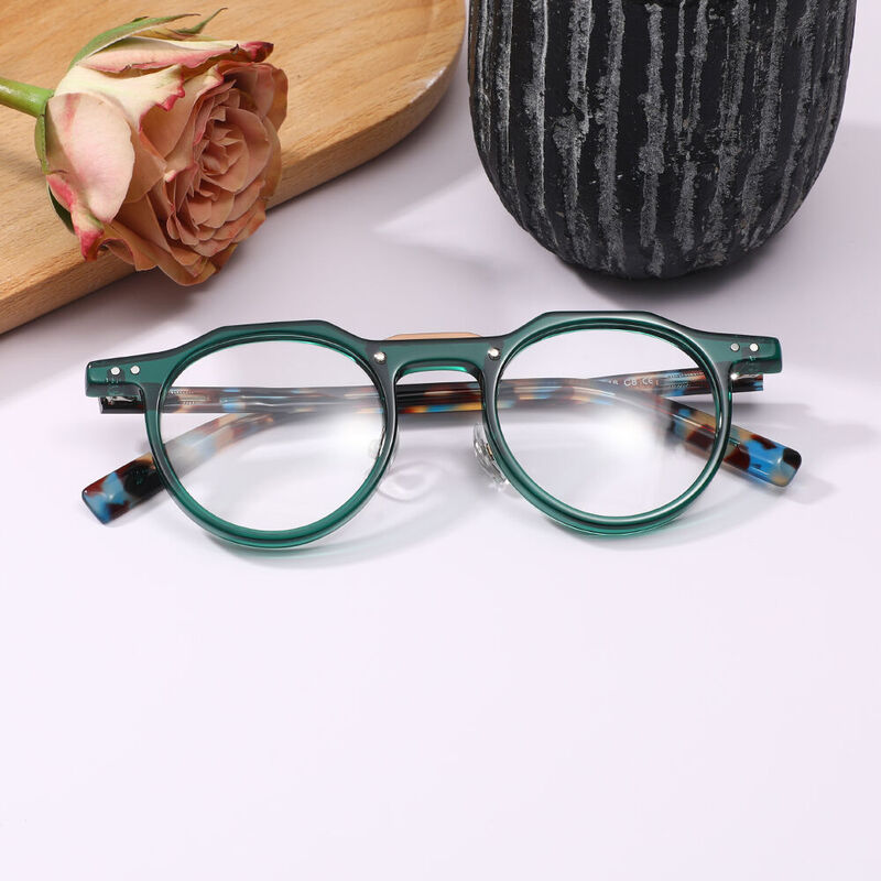 Woodr Round Green Glasses