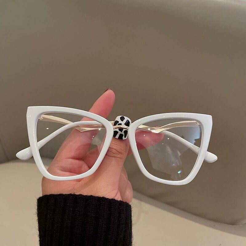 Luccy Cat Eye White Glasses