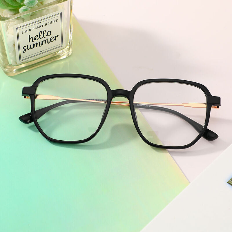 Arvin Square Black Glasses