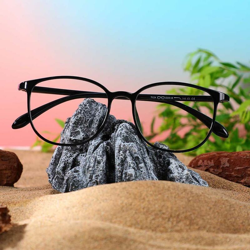 Gerald Square Black Glasses
