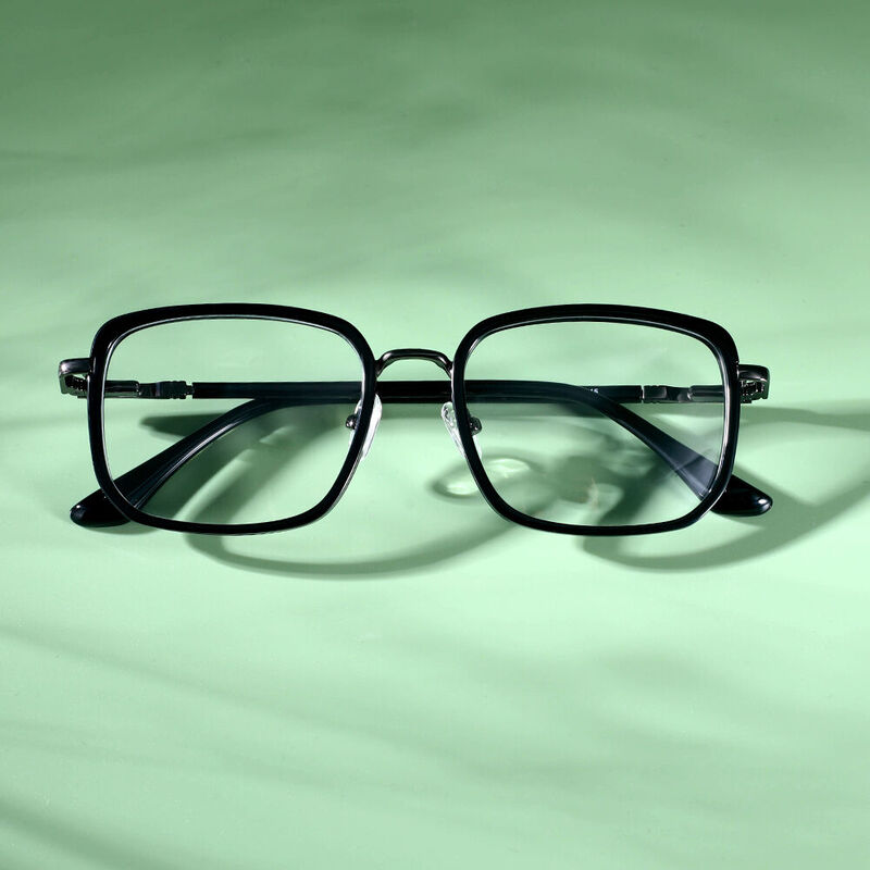 Editor Square Black Glasses