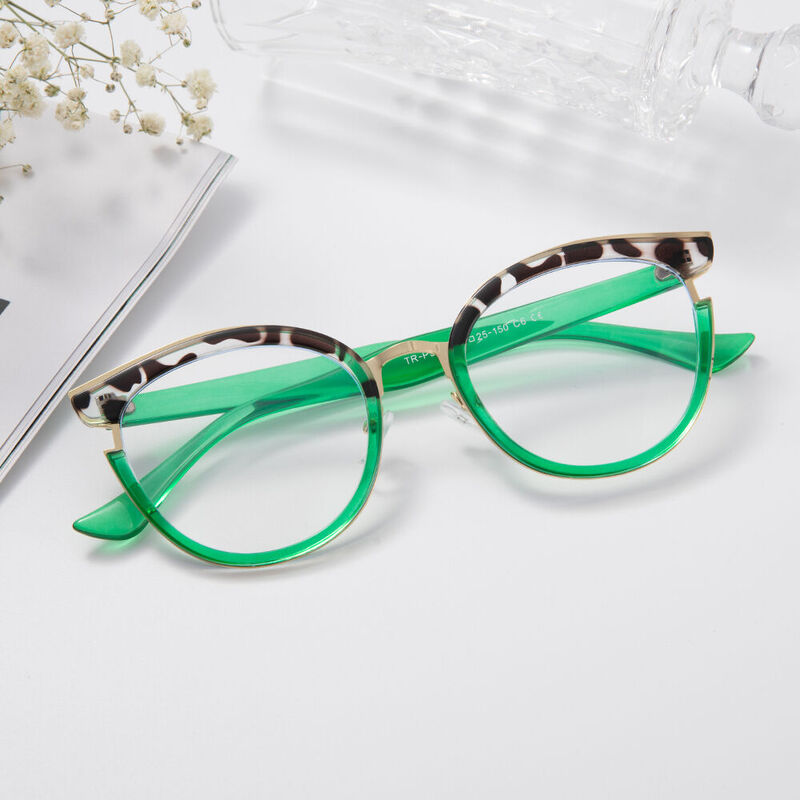 Harte Cat Eye Green Glasses