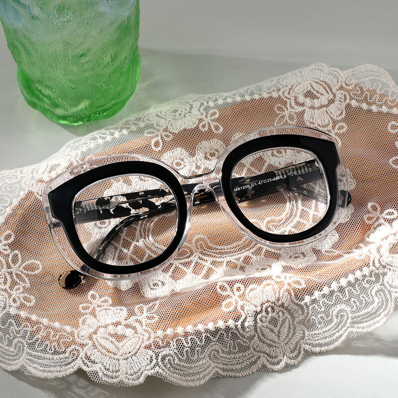 Dolores Cat Eye Black Glasses