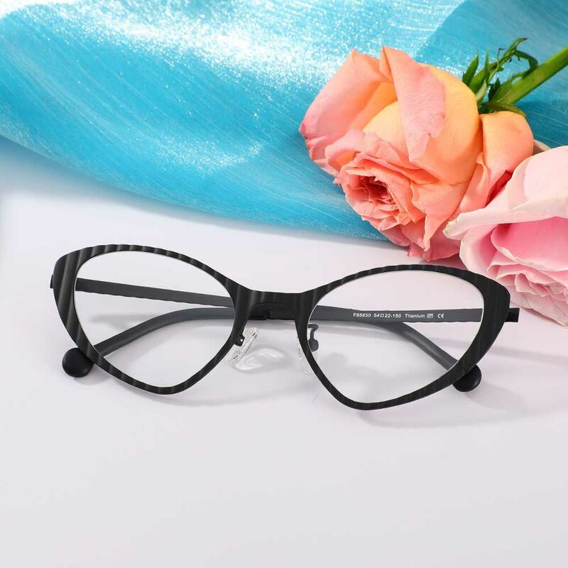 Washingto Cat Eye Black Glasses